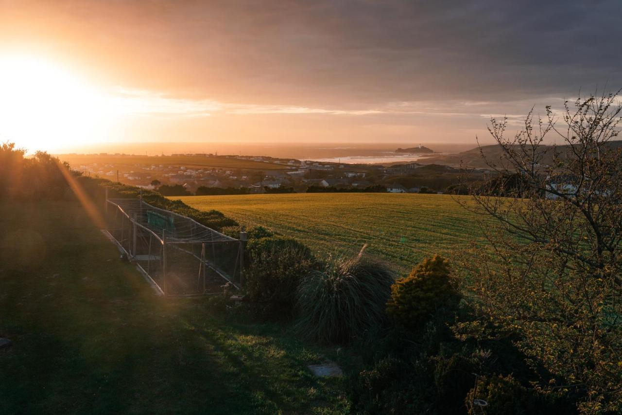 Spacious Sea-View Apt. Overlooking St Ives Bay Gwithian Bagian luar foto